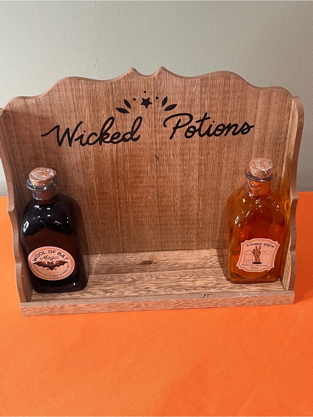 Wicked Potions set with Wooden Display Shelf - Brown
